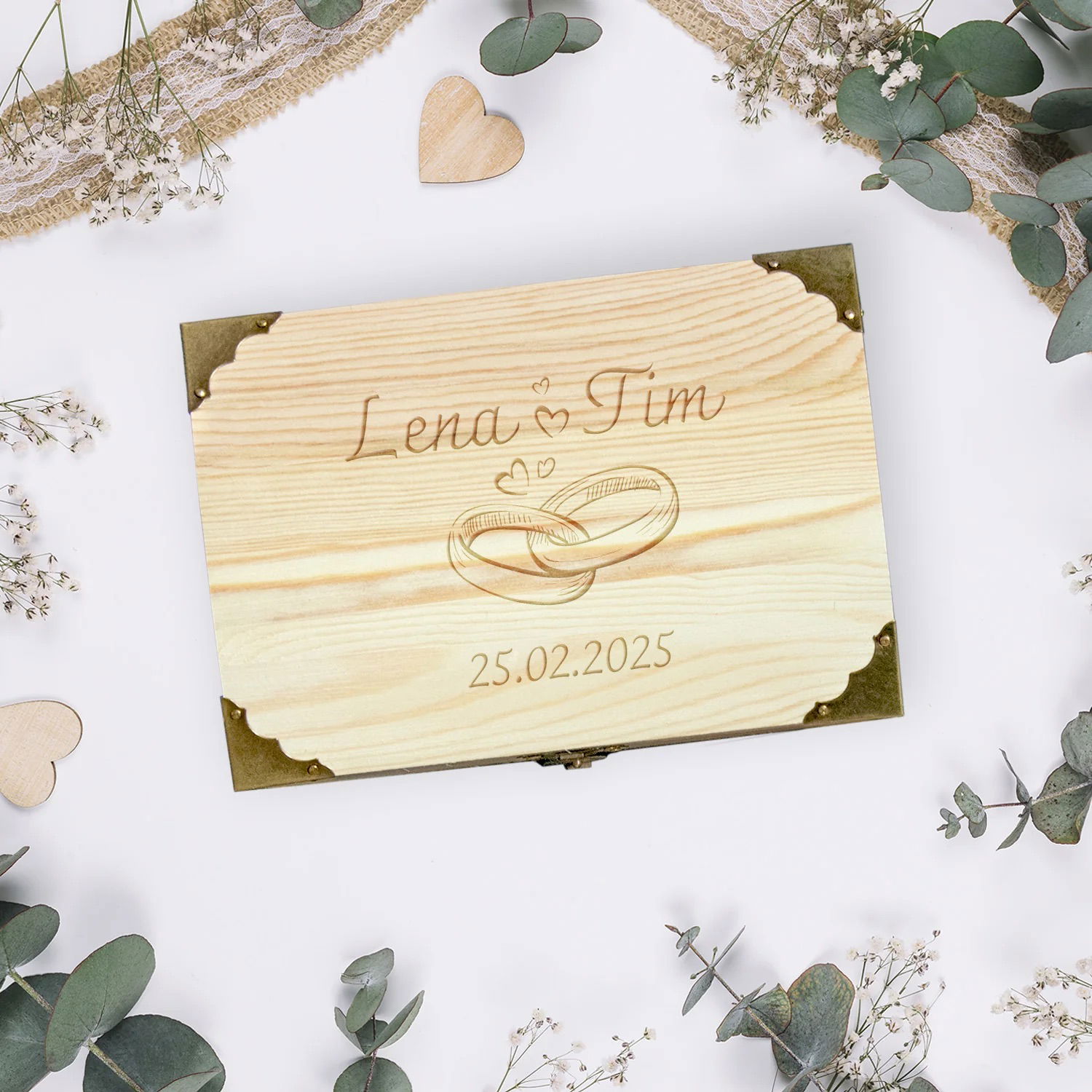 Schatztruhe zur Hochzeit mit Gravur