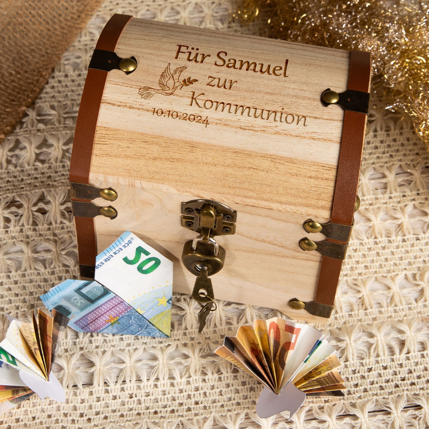 Schatztruhe zur Kommunion mit Personalisierung