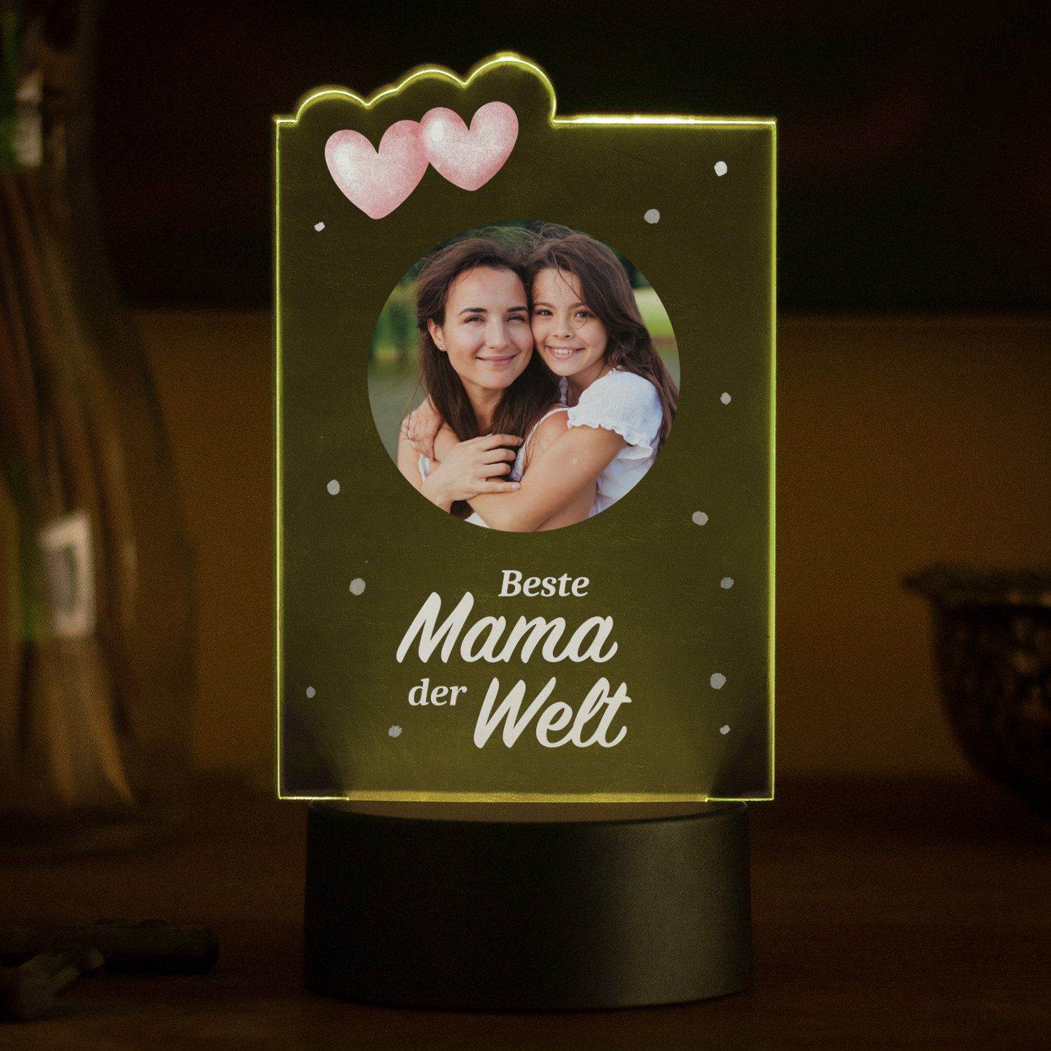 LED-Plexiglas-mit-Herzen-Beste-Mama-der-Welt-Moodbild-Sockel-dunkel-gelb LED-Leuchte - Beste Mama mit Wunschfoto