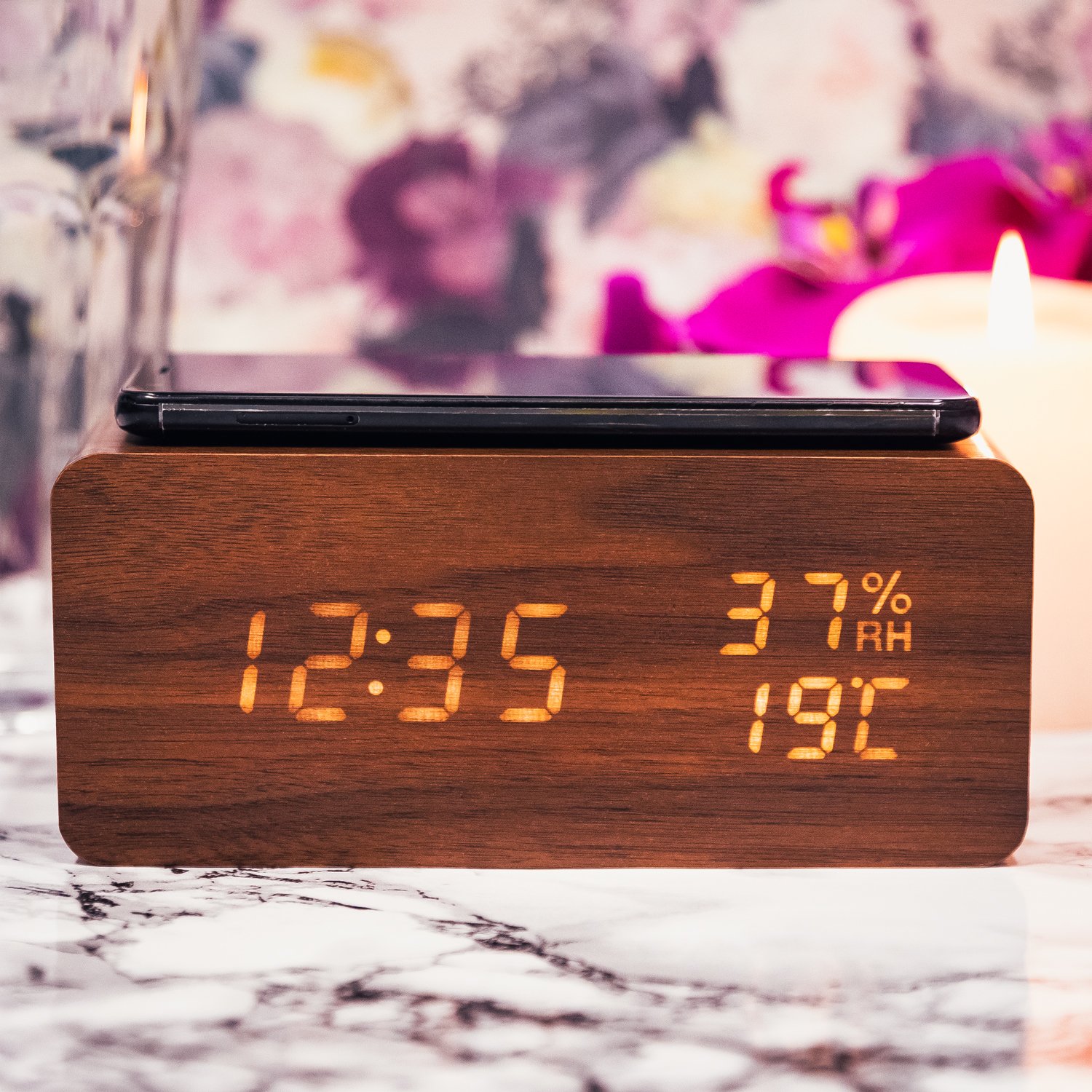 Personalisierte Digitale Uhr aus Holz, Holzwecker, Tisch oder Bürouhr -   Österreich